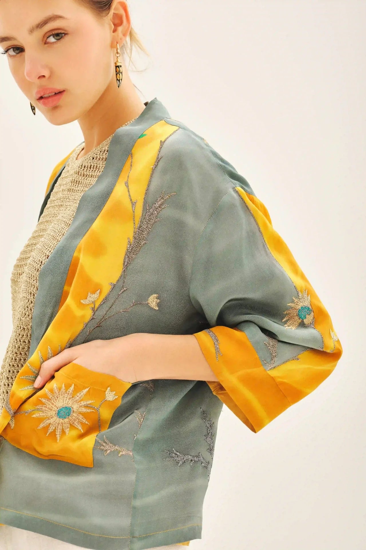 KIMONO SAREE FLOWER