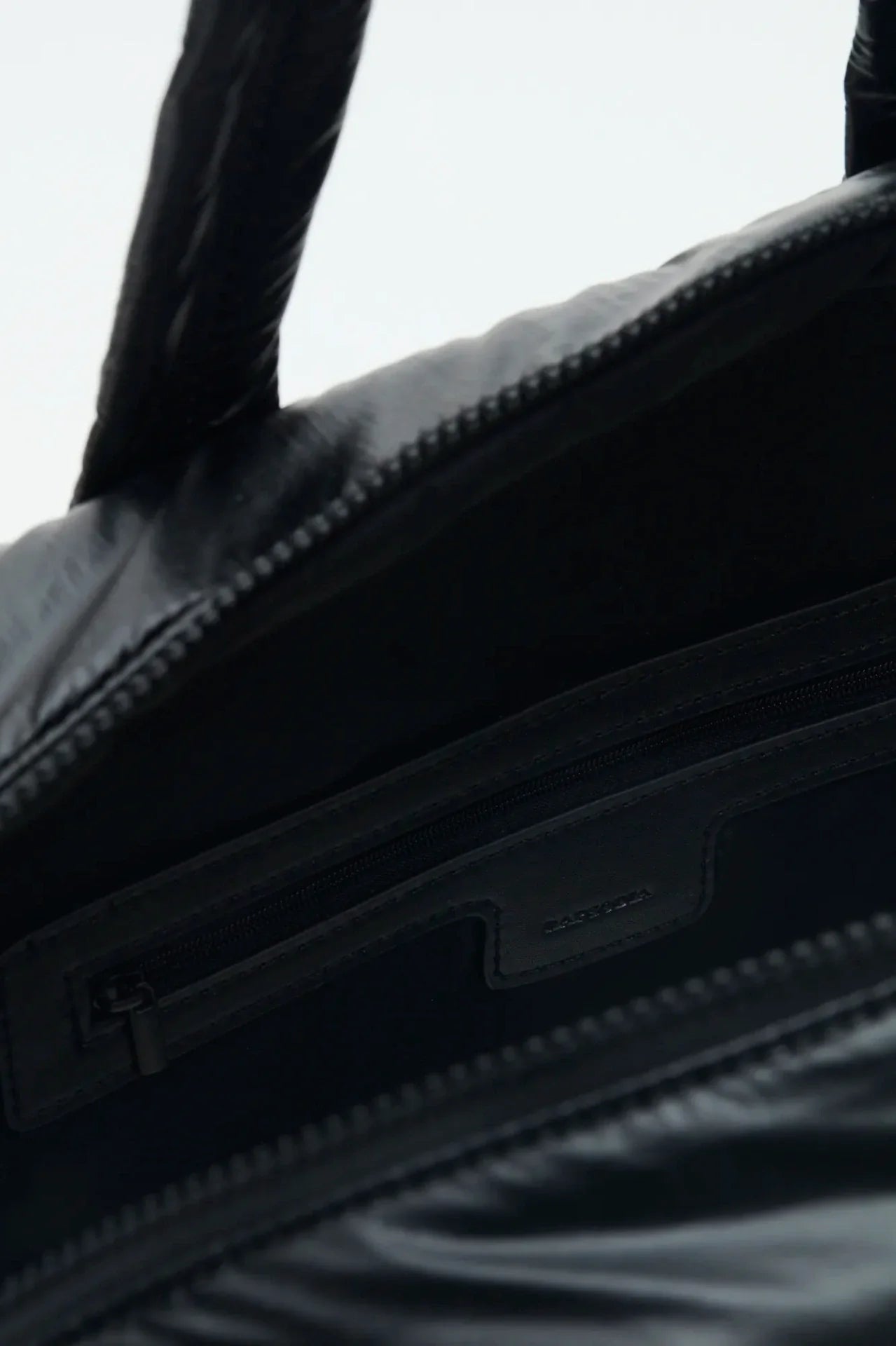 CARTERA YOGA MATELASSE