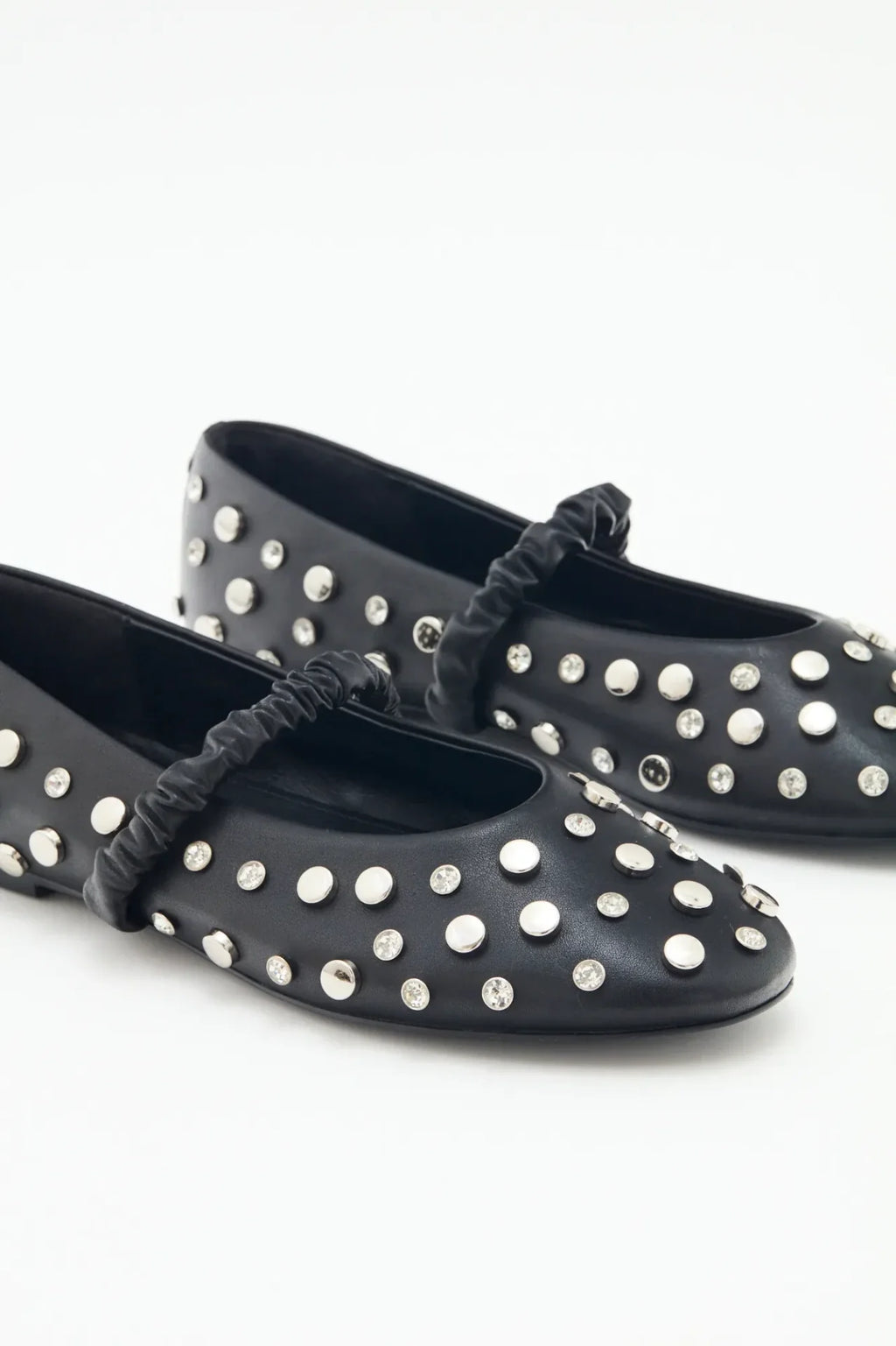 BALERINA CRYSTAL STUDS