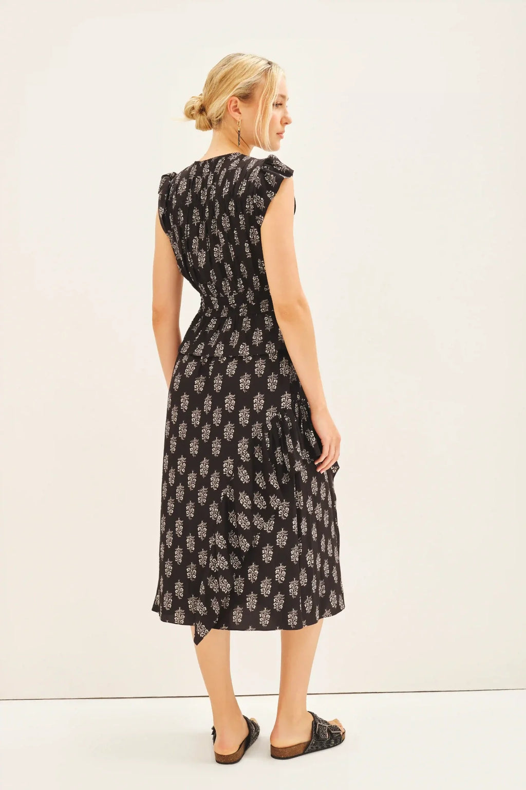 VESTIDO MAGNOLIA MINI BOUQUET